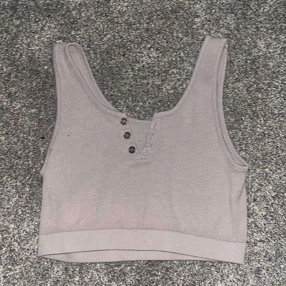 Cropped tank top very light purpleish color, and semi thick cotton